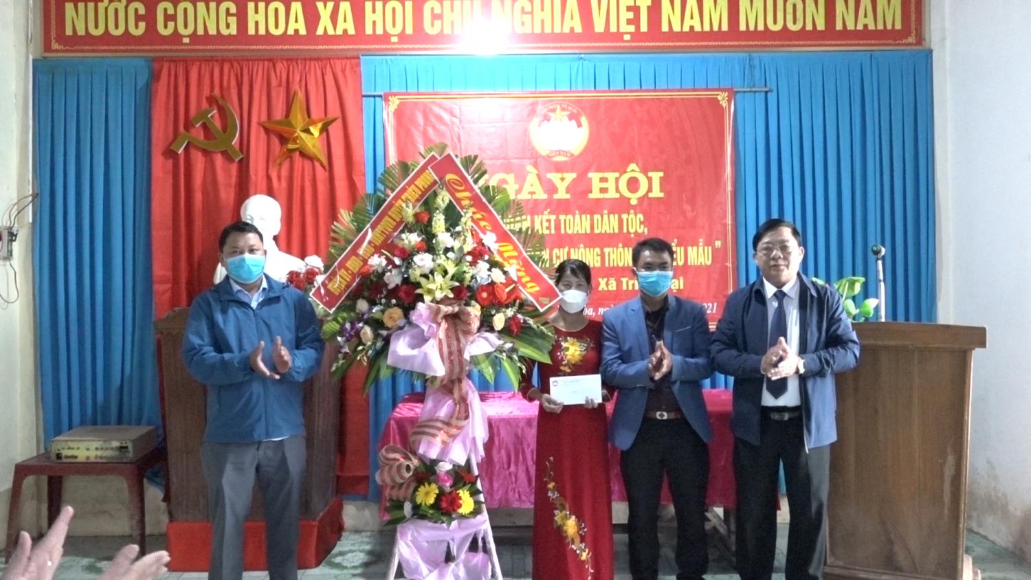 Toàn cảnh lễ phát động