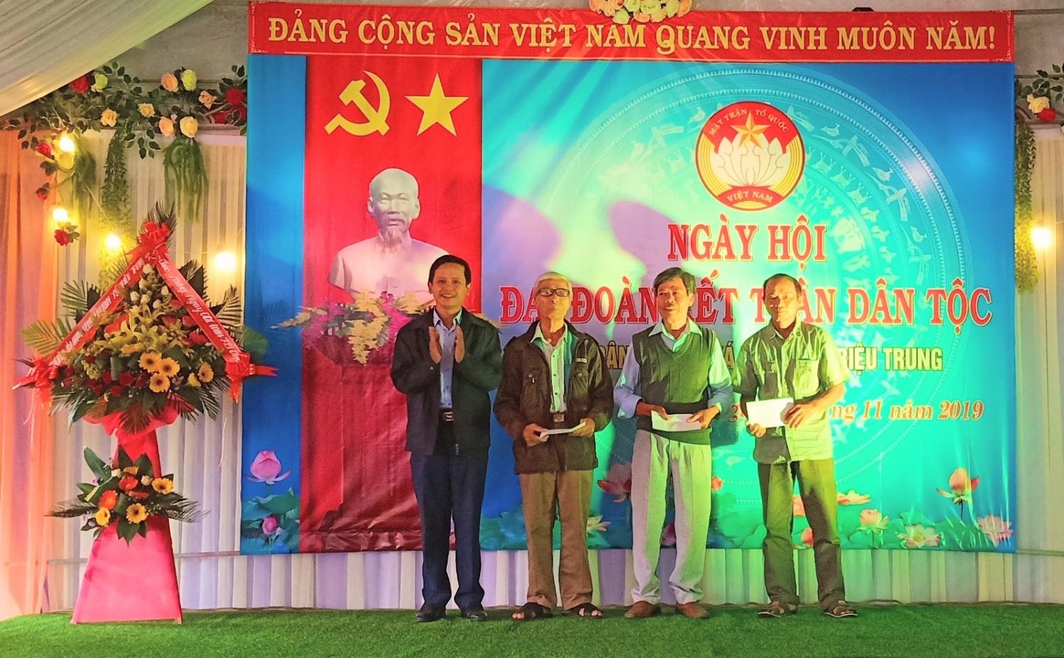 Toàn cảnh lễ phát động