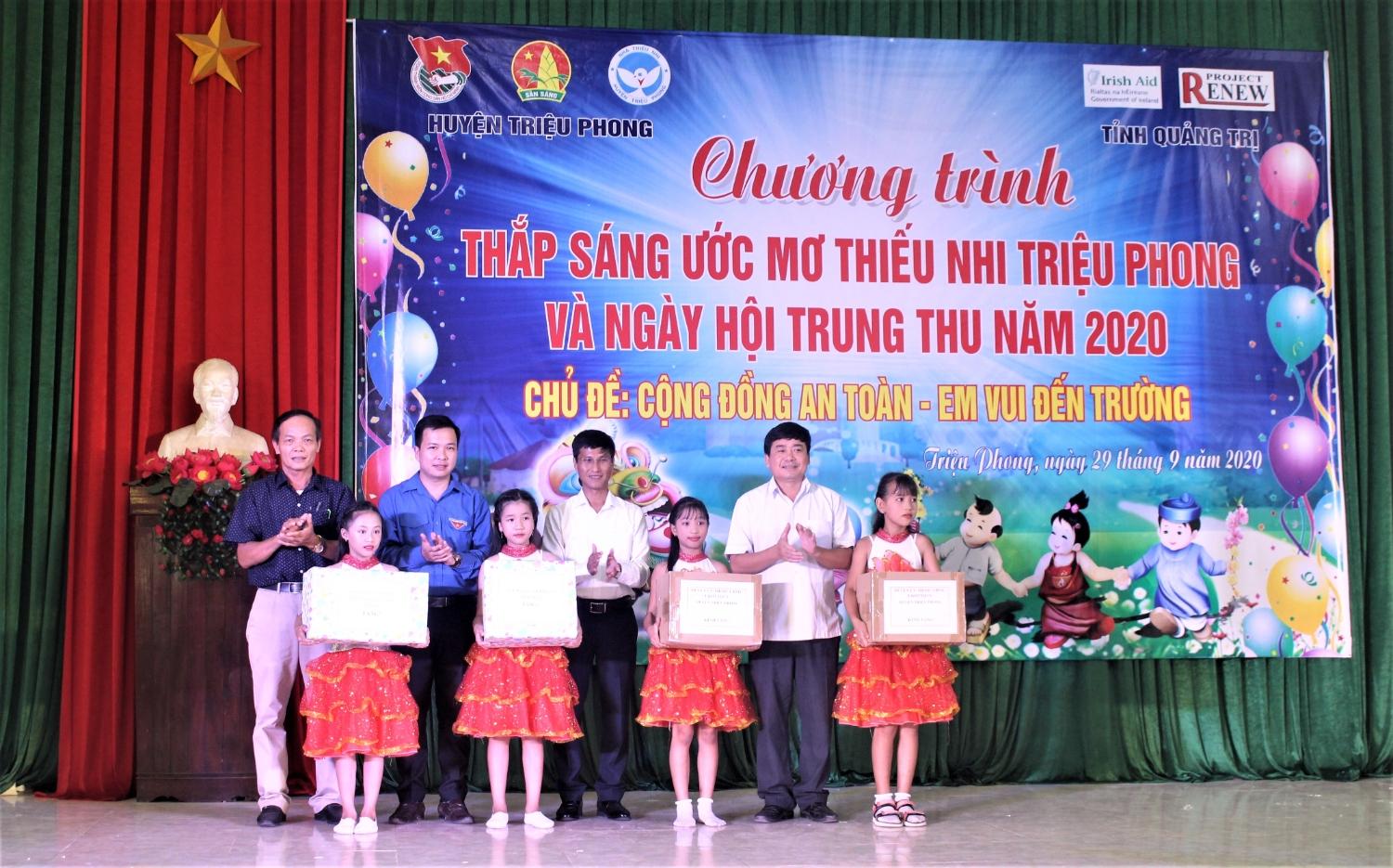 Toàn cảnh lễ phát động