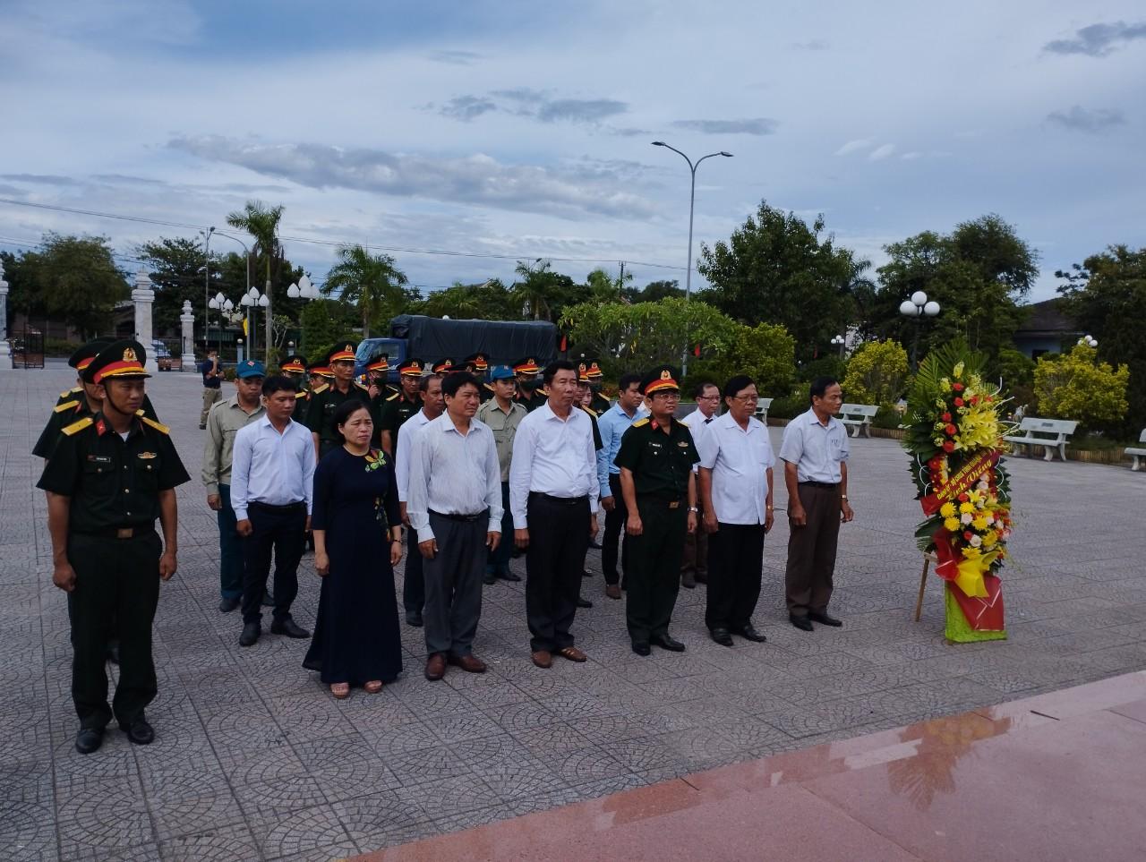 Toàn cảnh lễ phát động