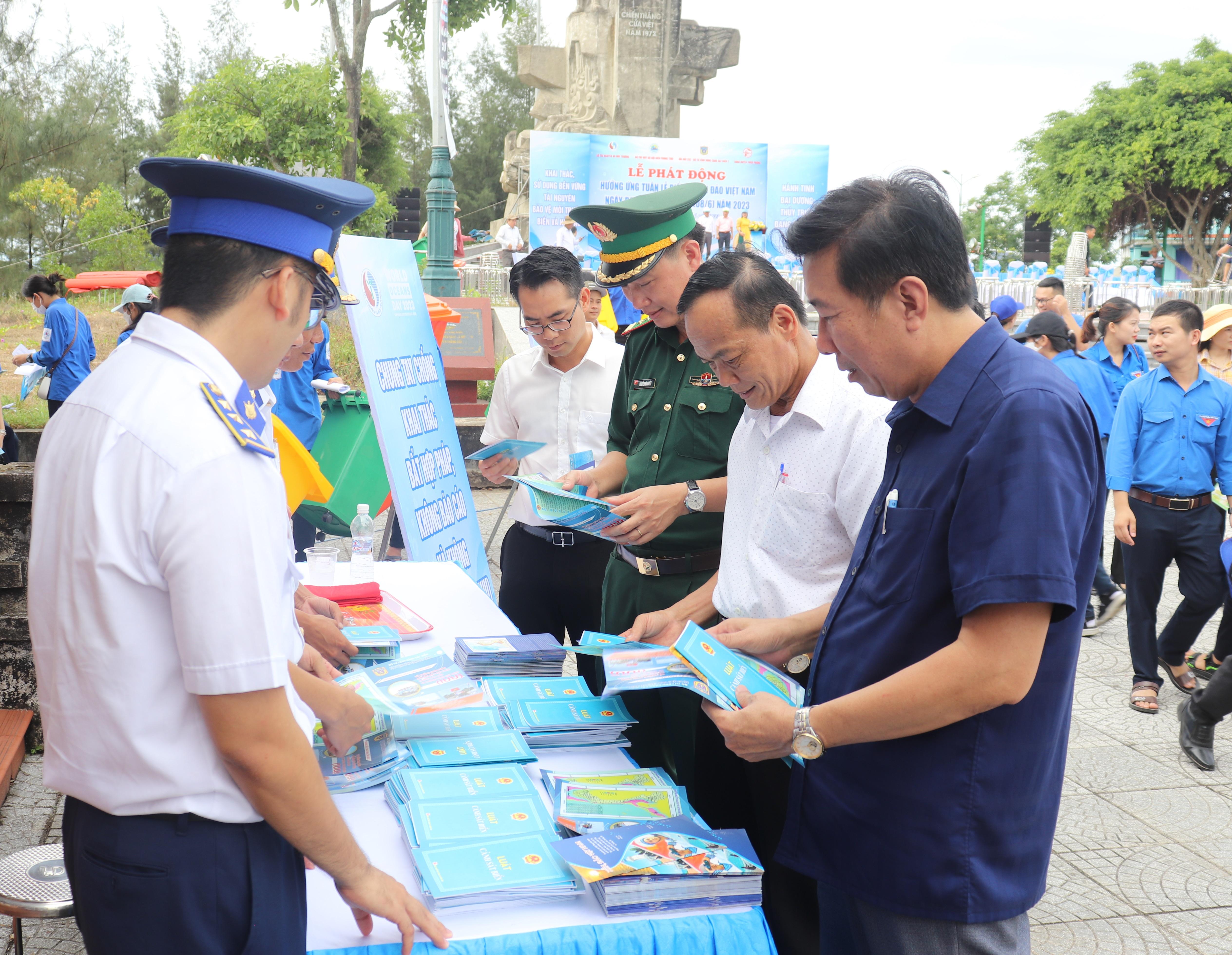 Toàn cảnh lễ phát động