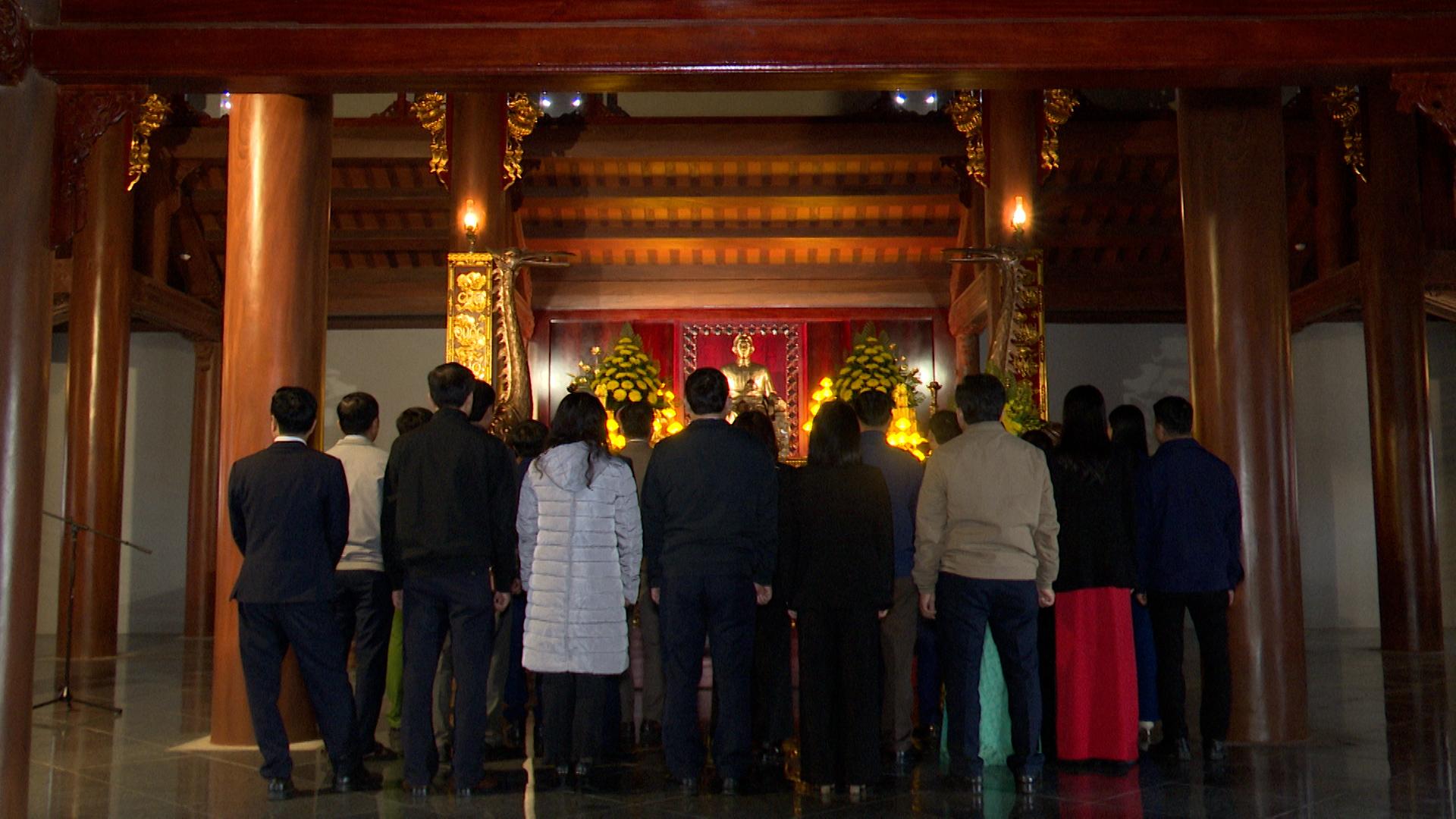 Toàn cảnh lễ phát động