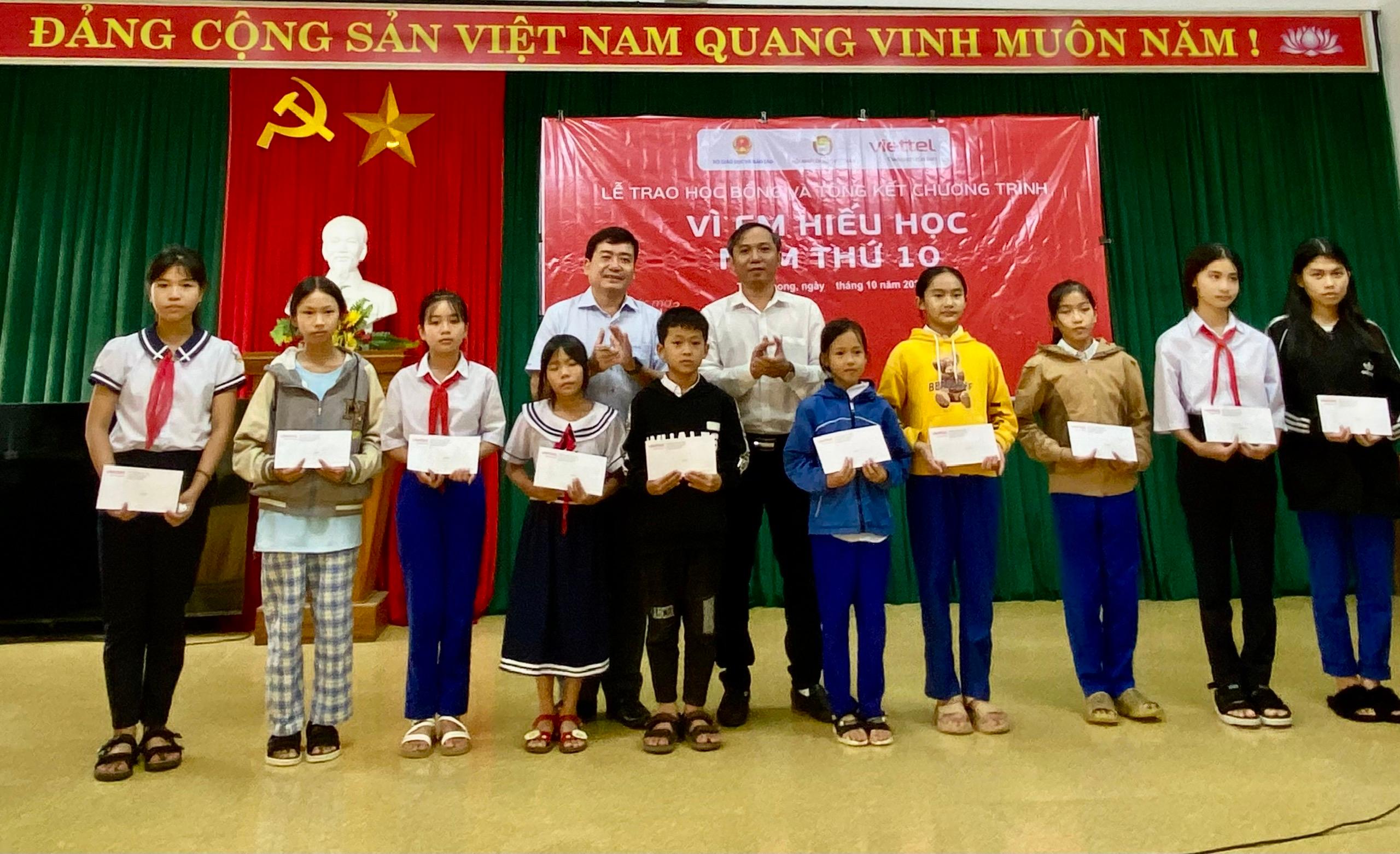 Toàn cảnh lễ phát động