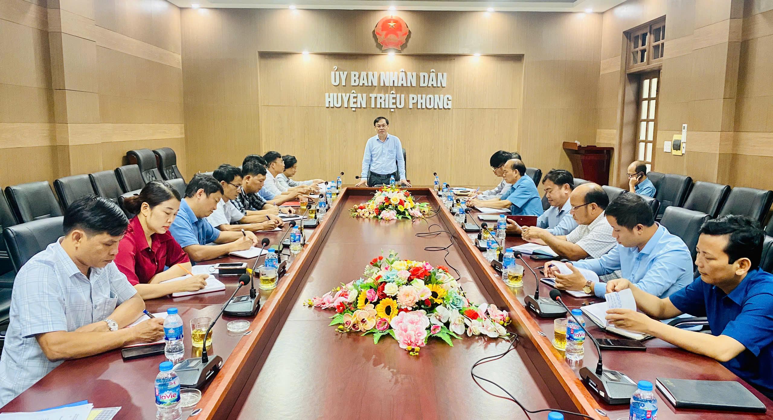 Triệu Phong: Họp triển khai chống úng và ứng phó bão số 1
